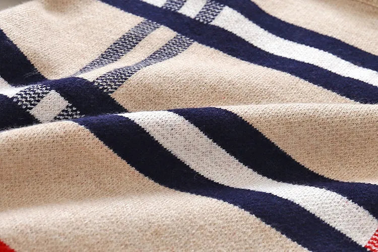 Boys plaid jacquard sweater in soft cotton fabric with long sleeves and pullover design