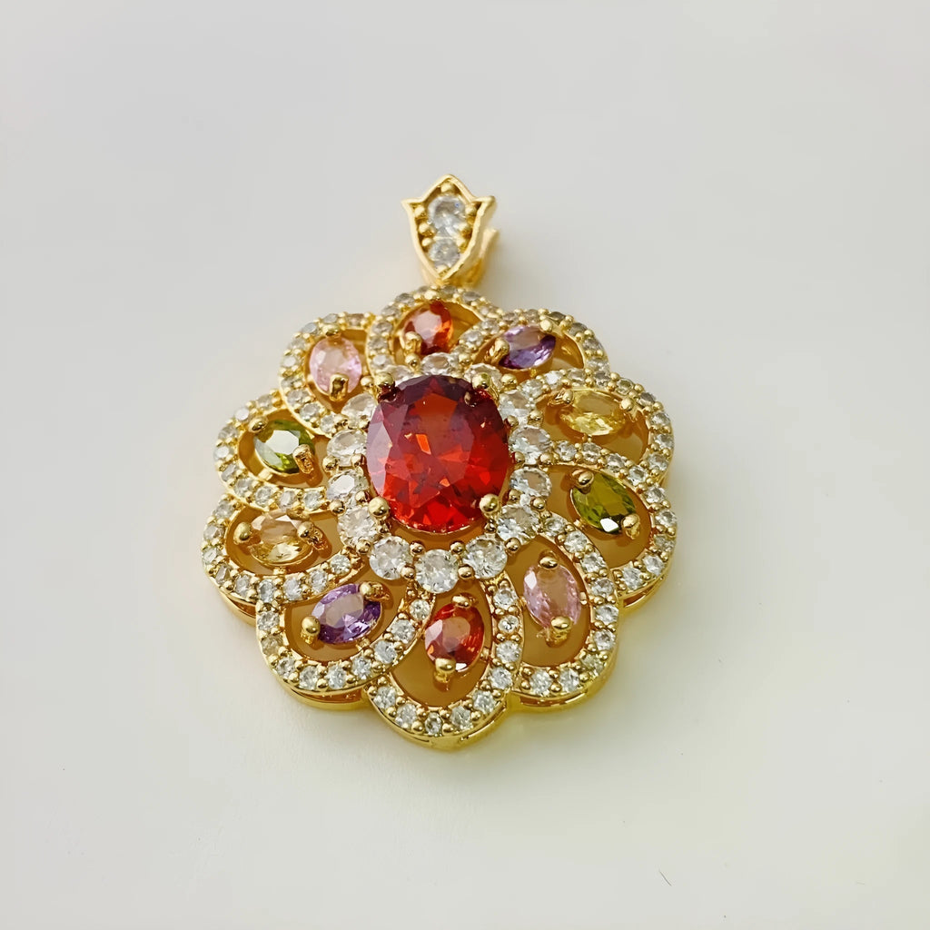 Women's floral zircon pendant necklace in gold, champagne gold, or platinum colour electroplated finish.