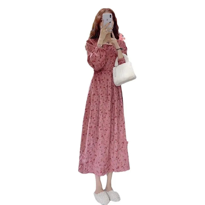 Red knitted cotton midi dress with elastic waist and 3/4 princess sleeves