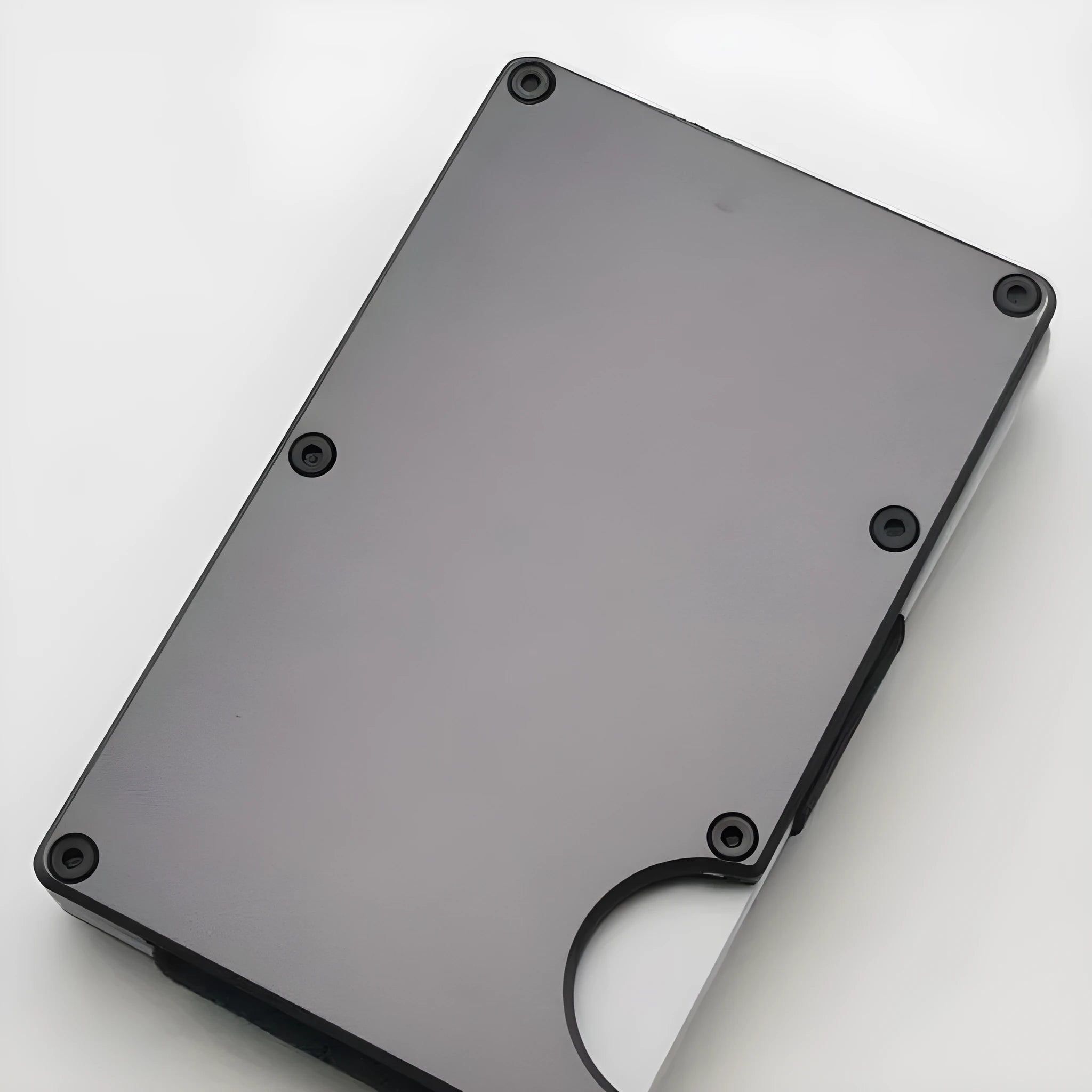 Aluminium grey carbon fibre wallet with seven credit card slots and RFID protection