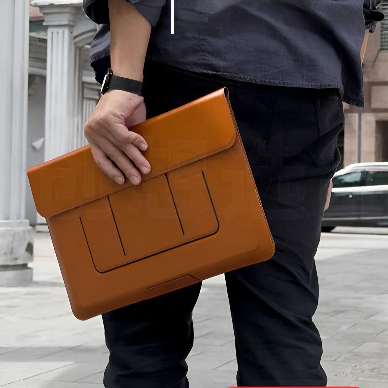 Brown and black 13.3-inch laptop bracket bag with integrated dual-angle stand function