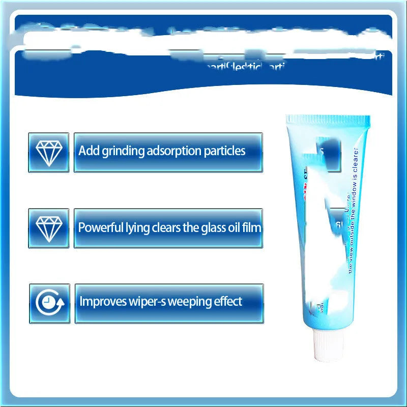 15ml automotive glass anti-fog spray bottle in white packaging with English labelling