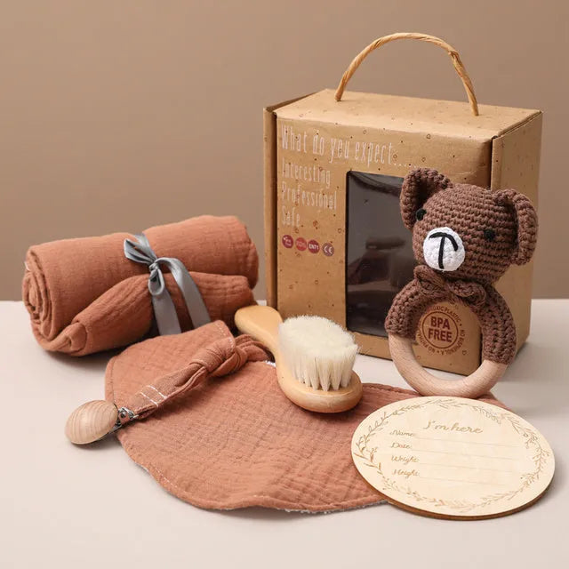 Bopoobo baby bath toy set with animal-themed floating toys and swaddle wrap