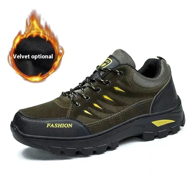 Men's brown suede hiking shoes with rubber soles and lace-up fastening