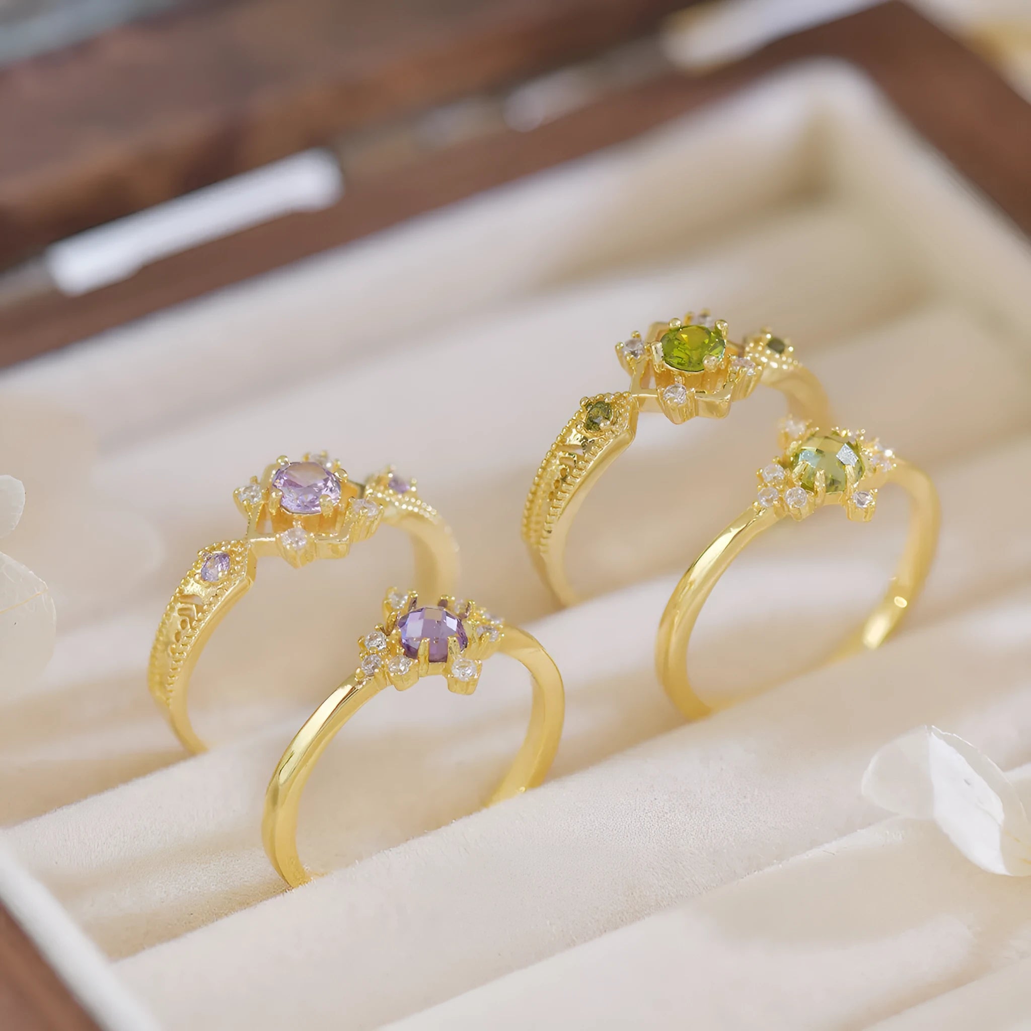 Geometric open mouth women's ring with zircon stones in olive green or purple on copper band
