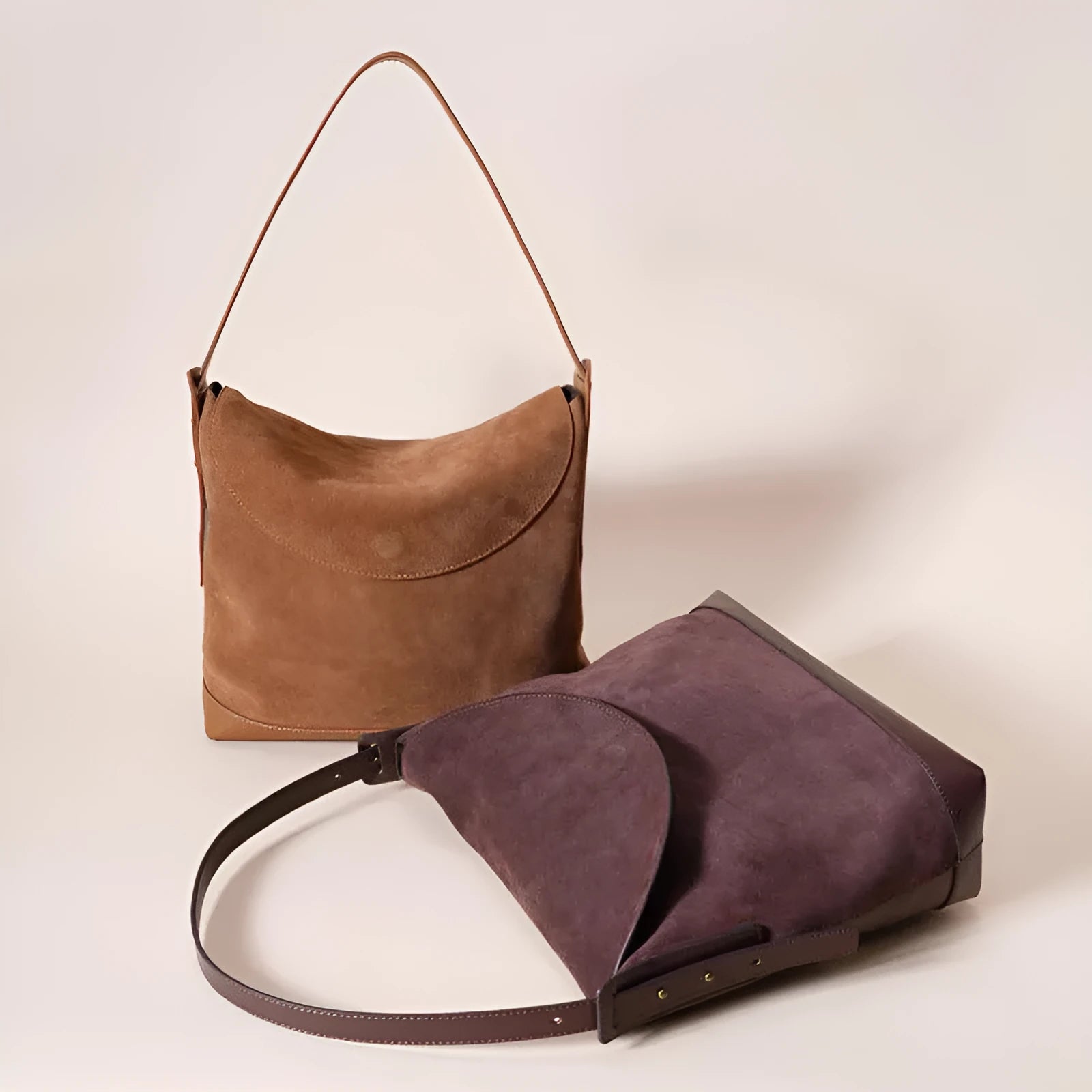 Women's genuine leather shoulder underarm bag in square vertical clamshell design with internal compartments