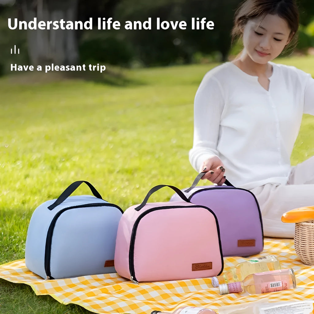 Insulated lunch bag in textured cloth with heat preservation function