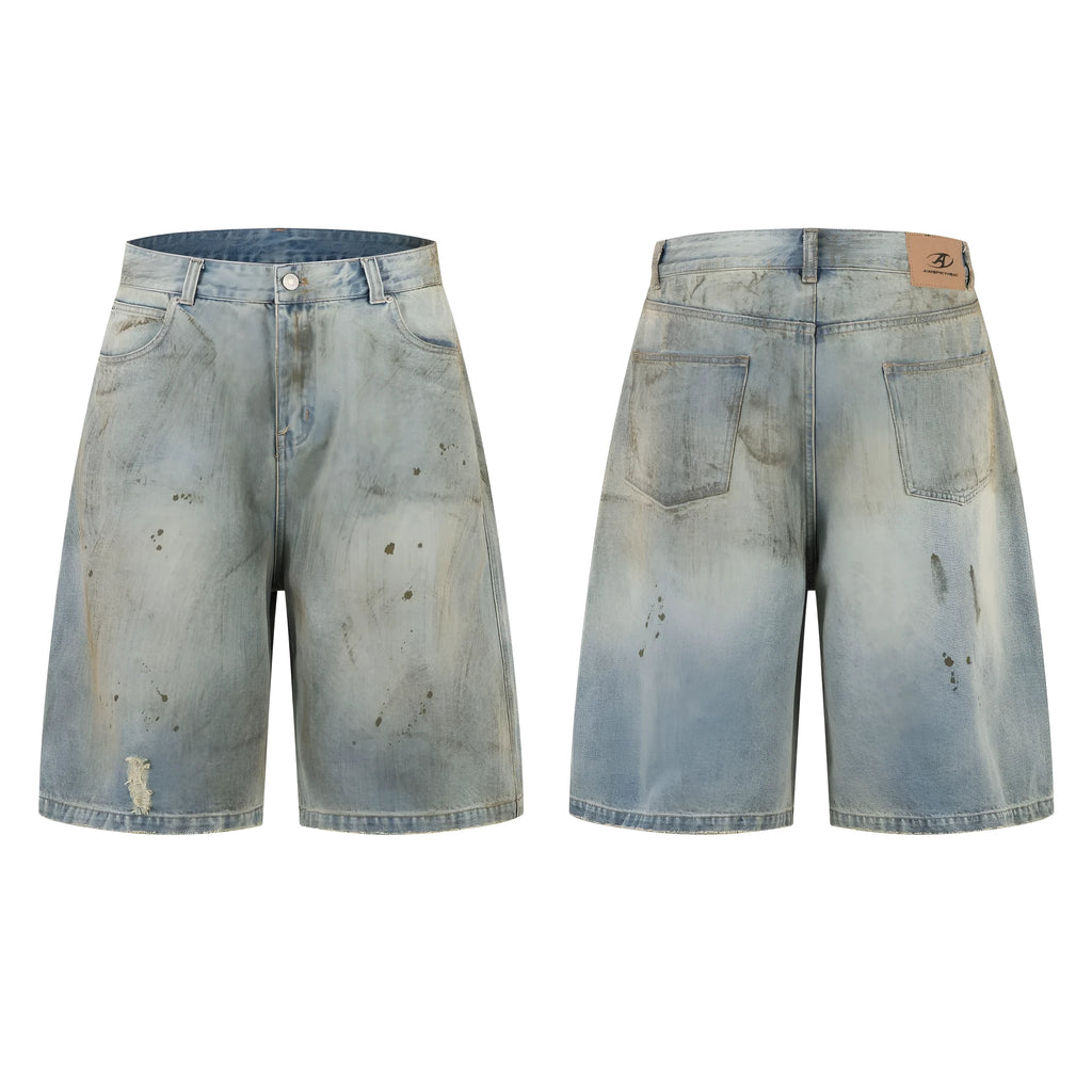Washed blue cropped denim jeans with straight-leg cut and zip fly front