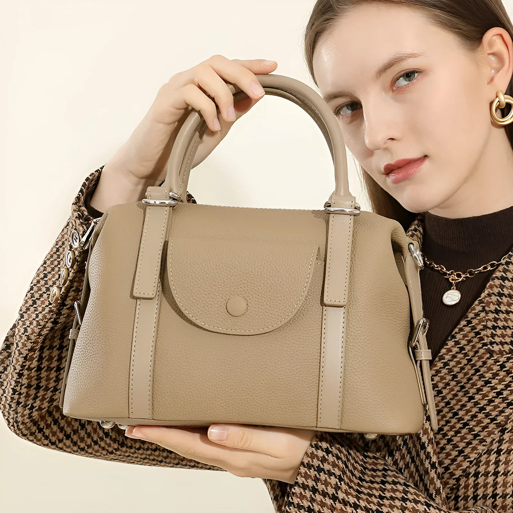 Genuine leather ladies handbag with single shoulder strap in black, brown or elephant grey colour