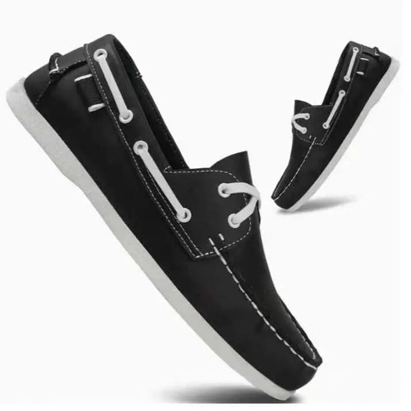 Men's British-style casual shoes with artificial PU uppers in flat-heel design