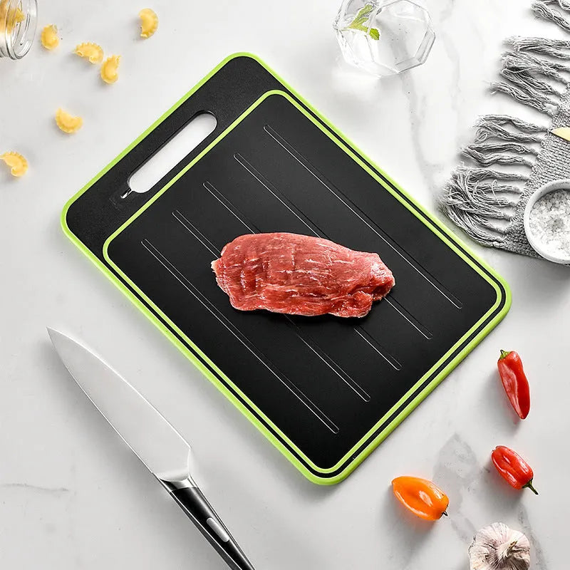 Grey square aluminium cutting board with double sides, grinding teeth and built-in knife sharpener