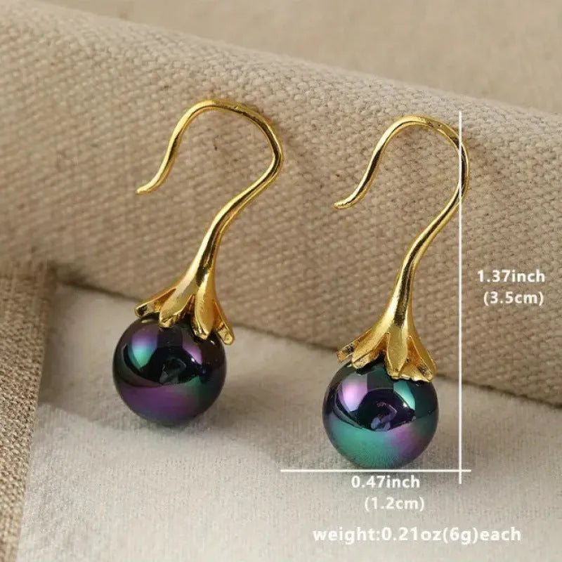 Gold electroplated retro fashion women's earrings with alloy construction and OL style design