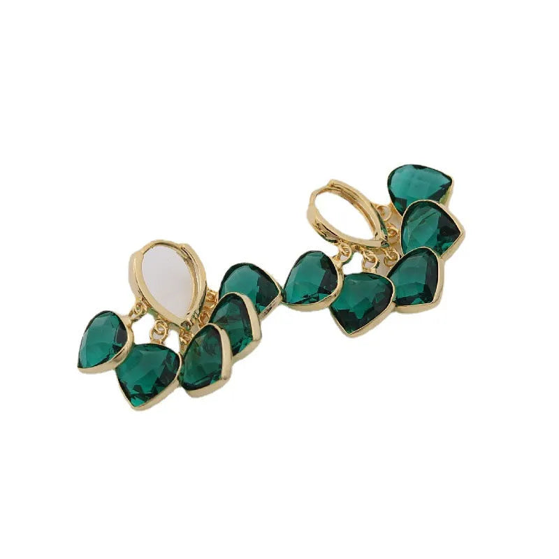 Green heart-shaped Korean style clip earrings with dancing pendant and artificial gemstones