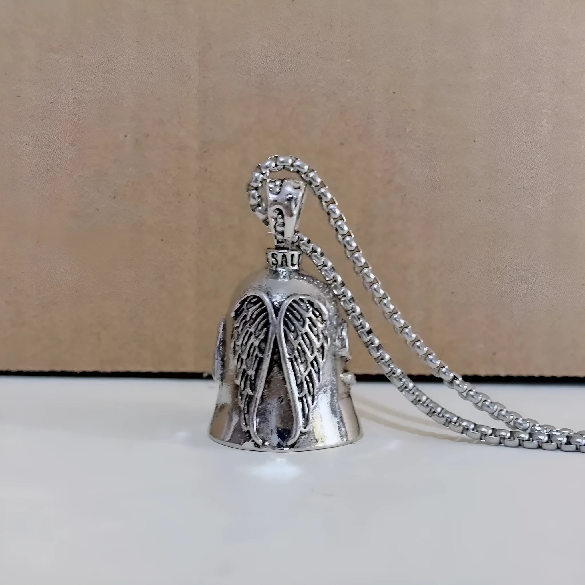 Angel wing feather keychain and necklace set in vintage silver tone electroplated alloy