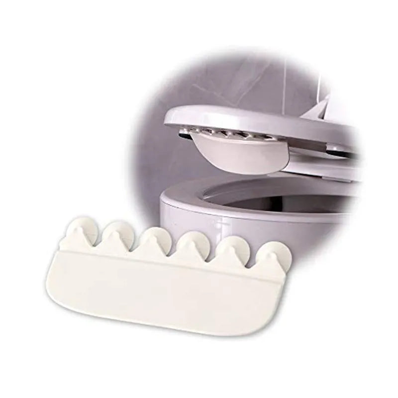 White PVC urine blocking board placed on toilet seat for children's splash prevention