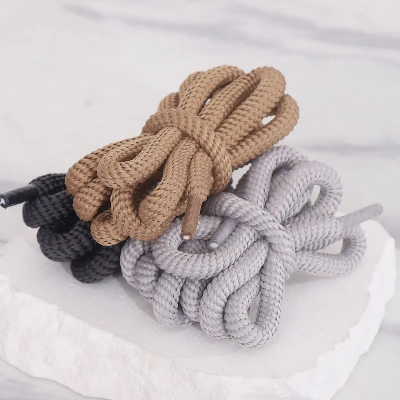 Oval shoelace adapter rope in multiple colours, showing 1.0 cm width and length options for sweatshirts and hats.