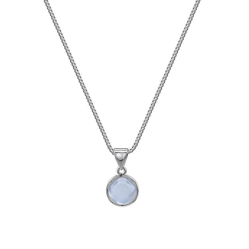 Korean-style women's necklace with geometric star pendant on adjustable box chain