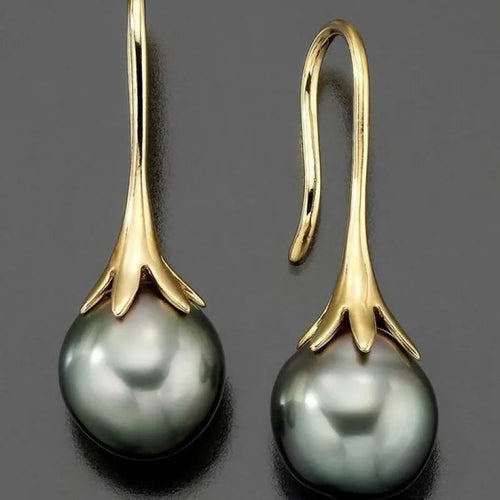 Gold electroplated retro fashion women's earrings with alloy construction and OL style design