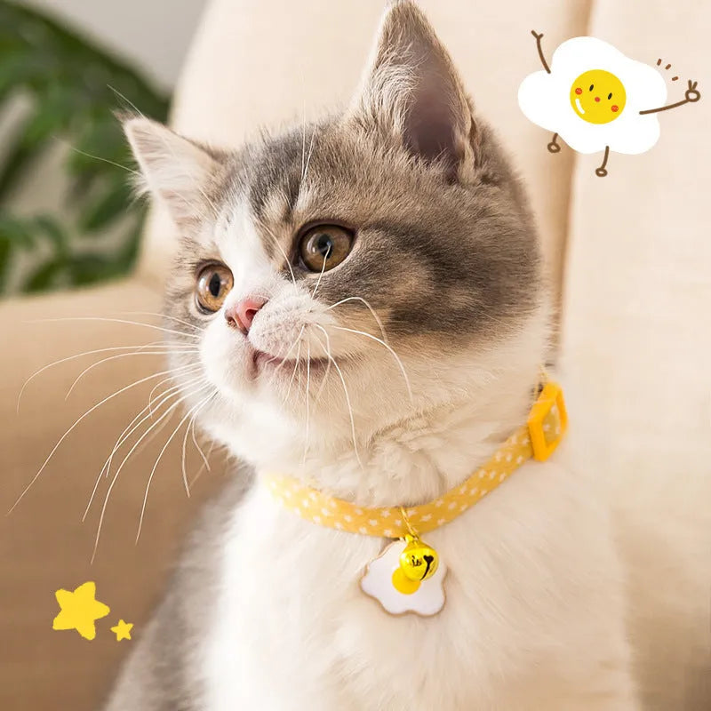 Green adjustable cat collar with bell pendant and bow tie for small pets