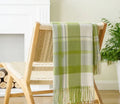 Acrylic chenille plaid blanket with tassels, gray and white geometric pattern, 125x160 cm