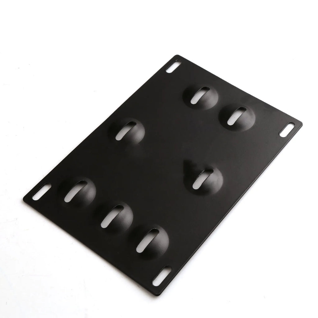 American license plate frame with integrated trailer hook for car modification, 21x10 cm metal construction