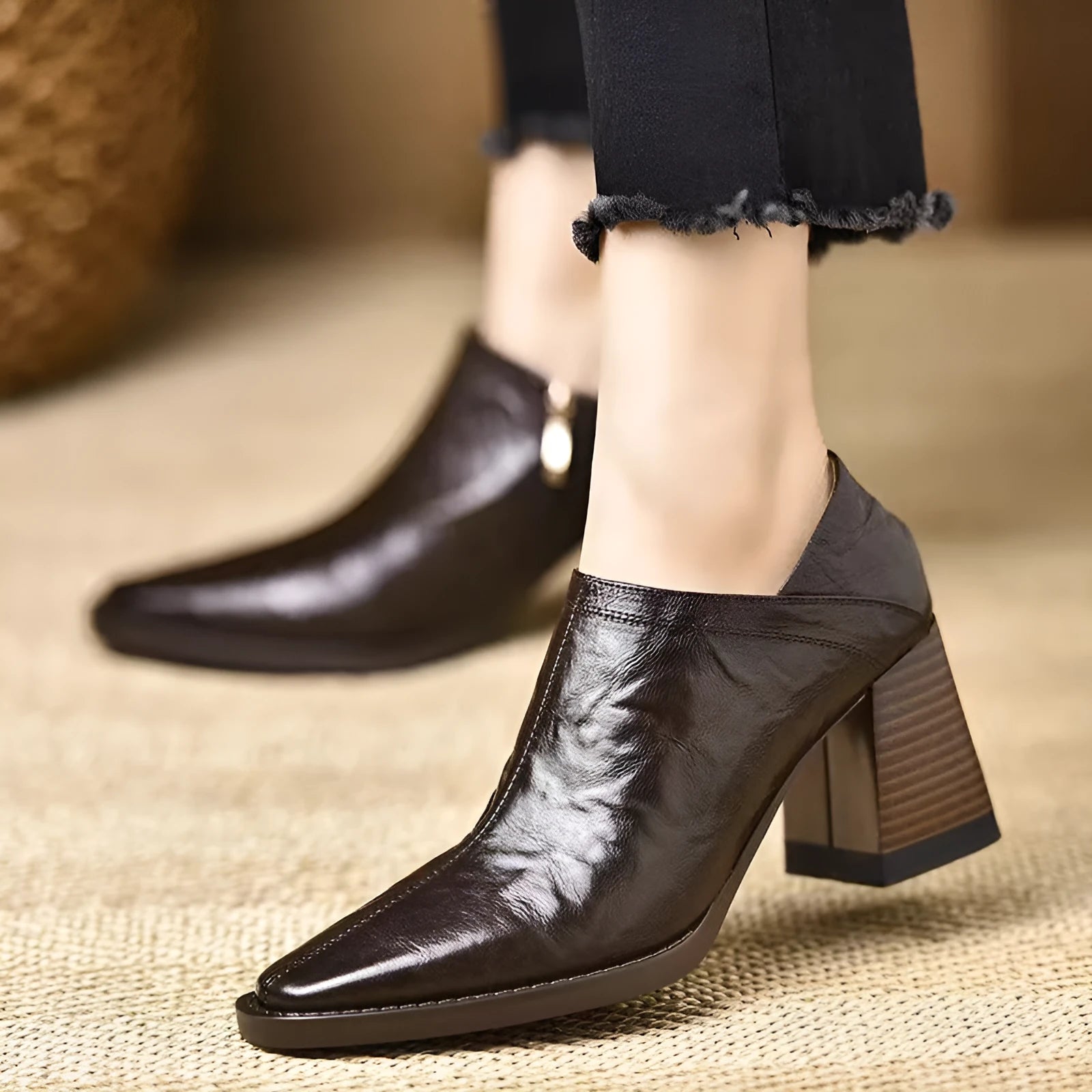 Chunky heel side zip women's high heels pumps in black, square toe, mid heel height, PU upper