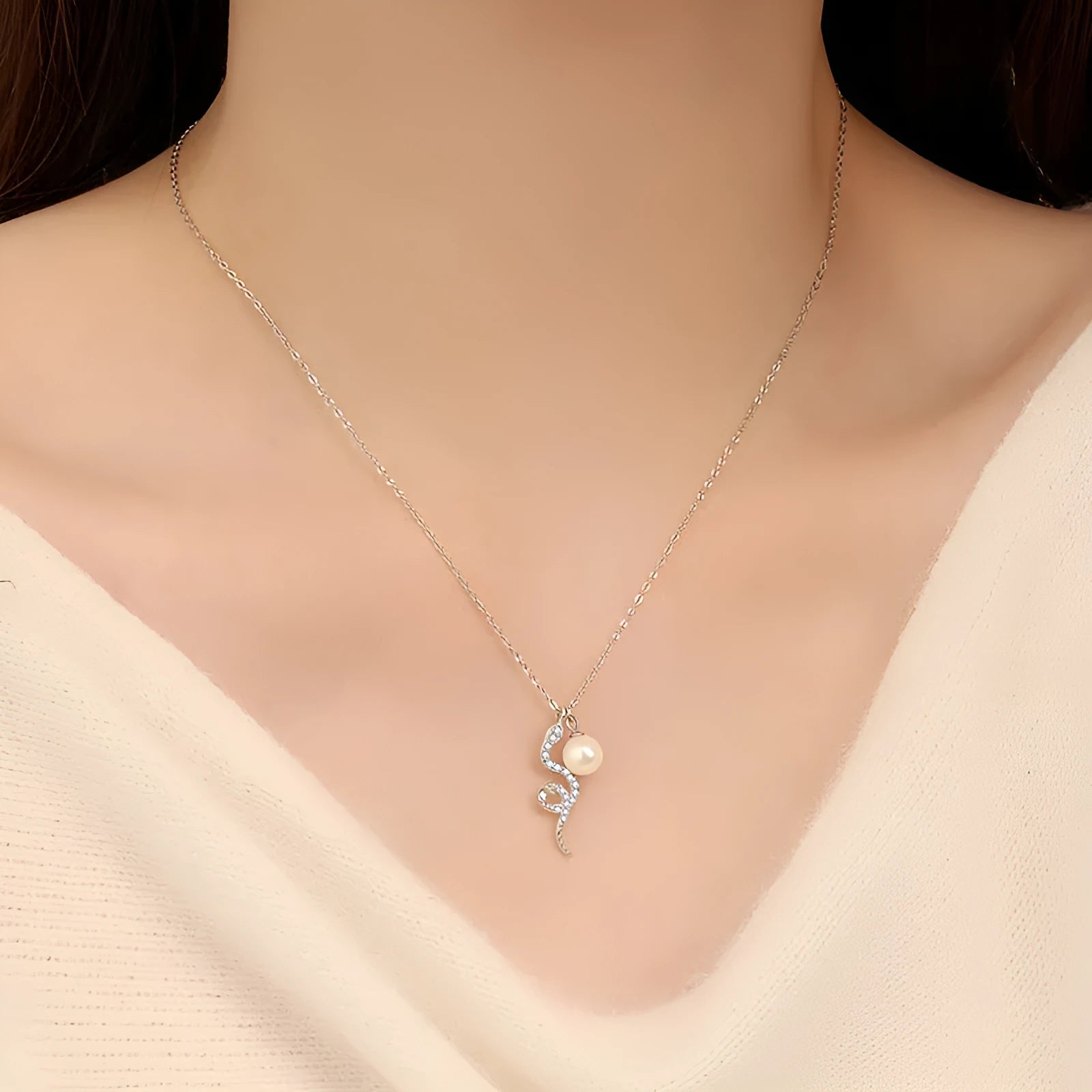 Rose gold Chinese animal necklace with 925 silver pendant on O-ring chain