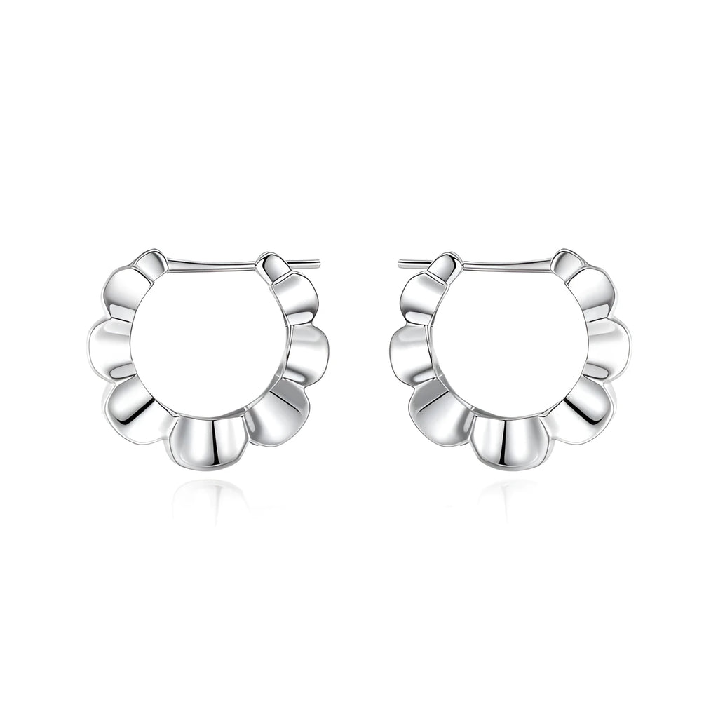 Pair of sterling silver geometric earrings with retro style and round elements