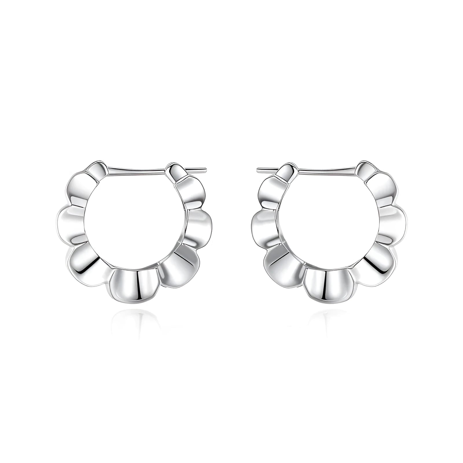 Pair of sterling silver geometric earrings with retro style and round elements