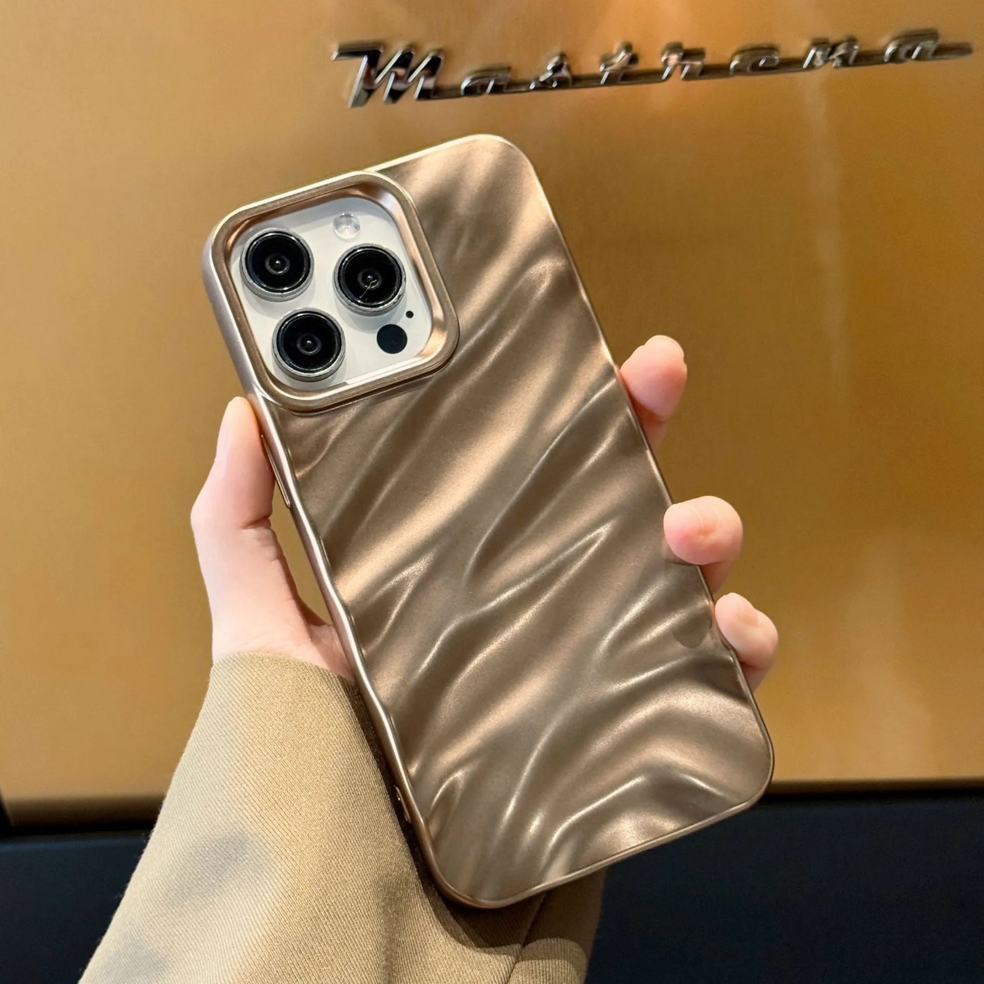 High-grade desert gold silk pattern TPU phone case for iPhone with three-dimensional ins-style back cover in purple