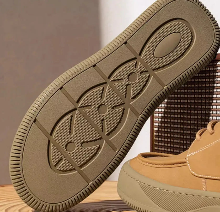 Brown retro casual leather shoes with big toe design and stitching, shown on a white background.