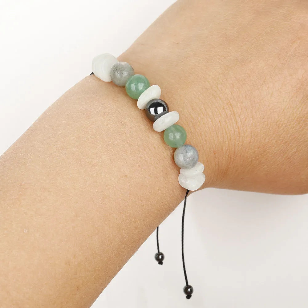 Geometric stone bead bracelet for women in colour 3906 with manual processing