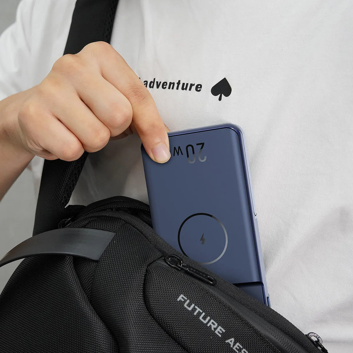 Black magnetic wireless power bank with 10000mAh capacity showing bracket design