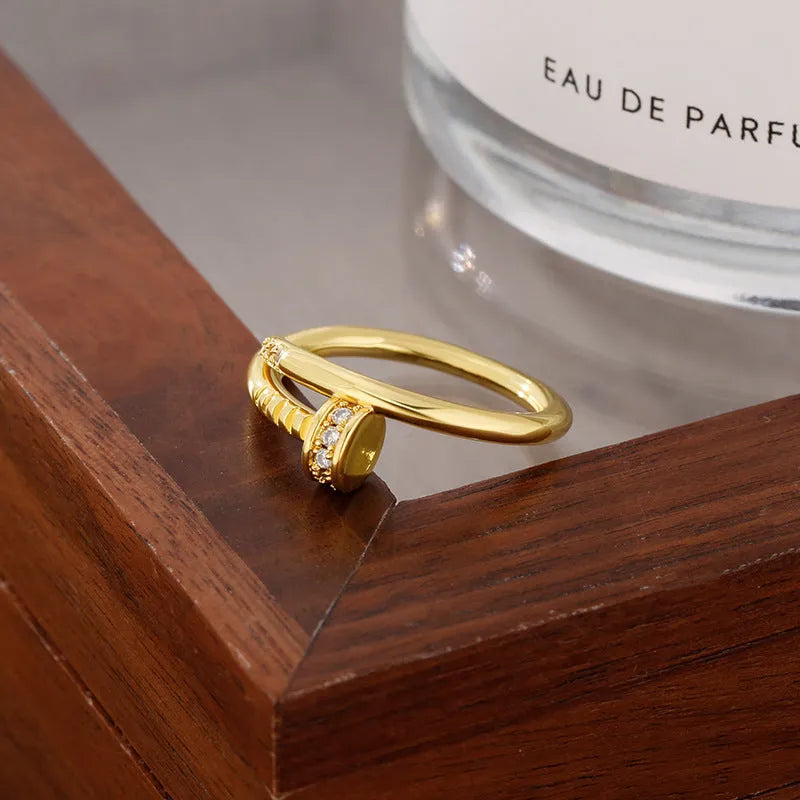 Gold geometric finger ring for women with natural minimalist style