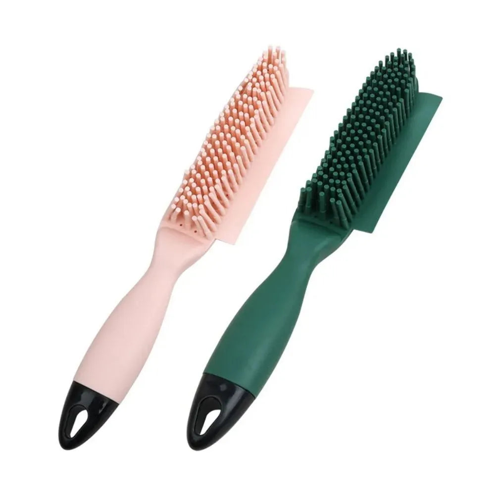 Green pet grooming brush with rubber massage tips for dogs and cats, 12.5 cm length