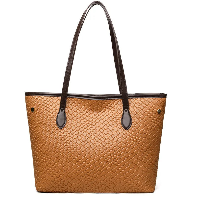 Retro women's large capacity commuter handbag in black or brown with sandwich pocket design