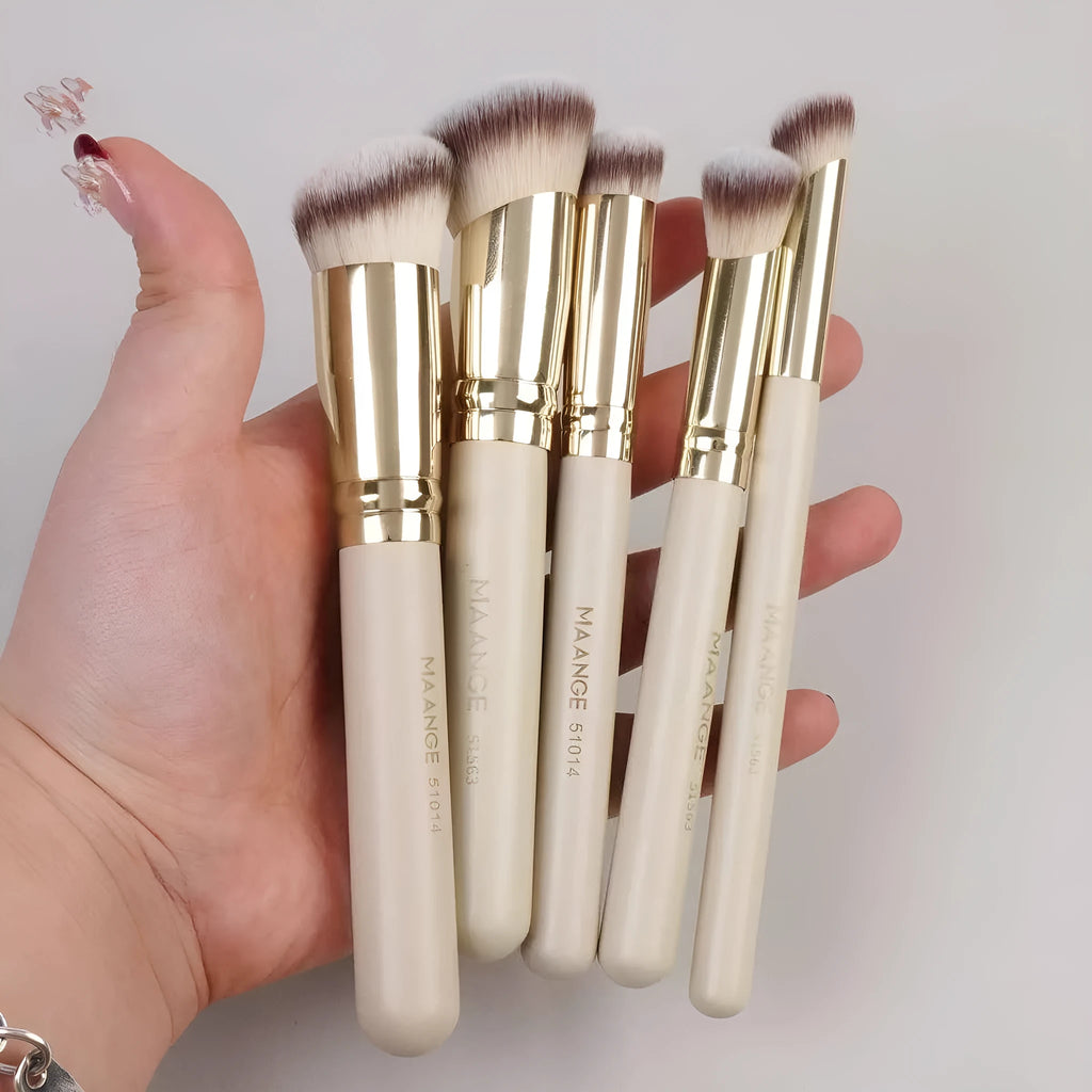MAANGE 5 piece apricot coloured angled makeup brush set for powder blush and foundation