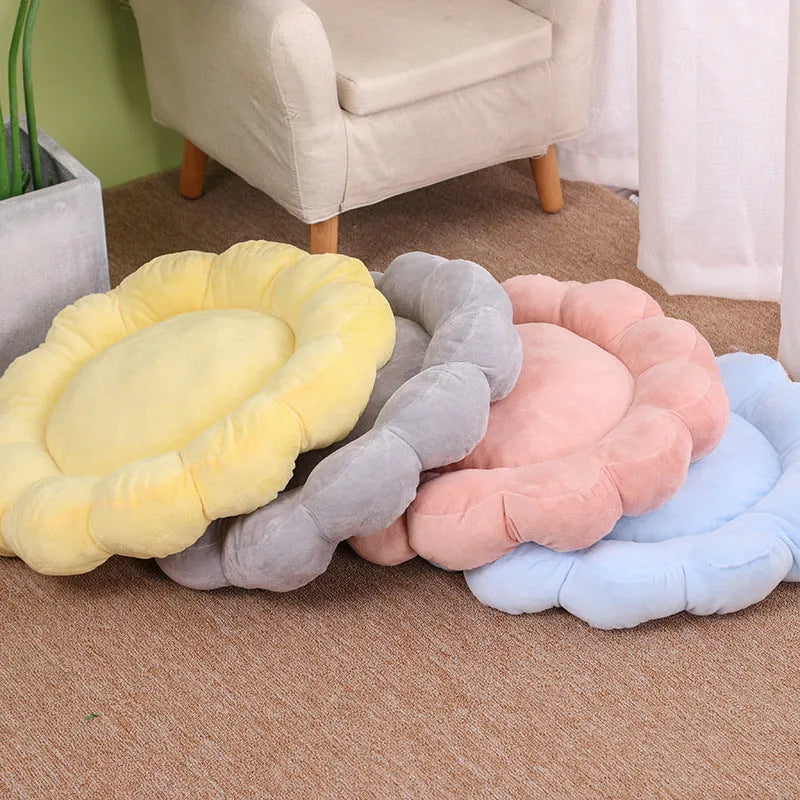 Blue petal-shaped half-surrounded pet bed with plush fabric for dogs and cats