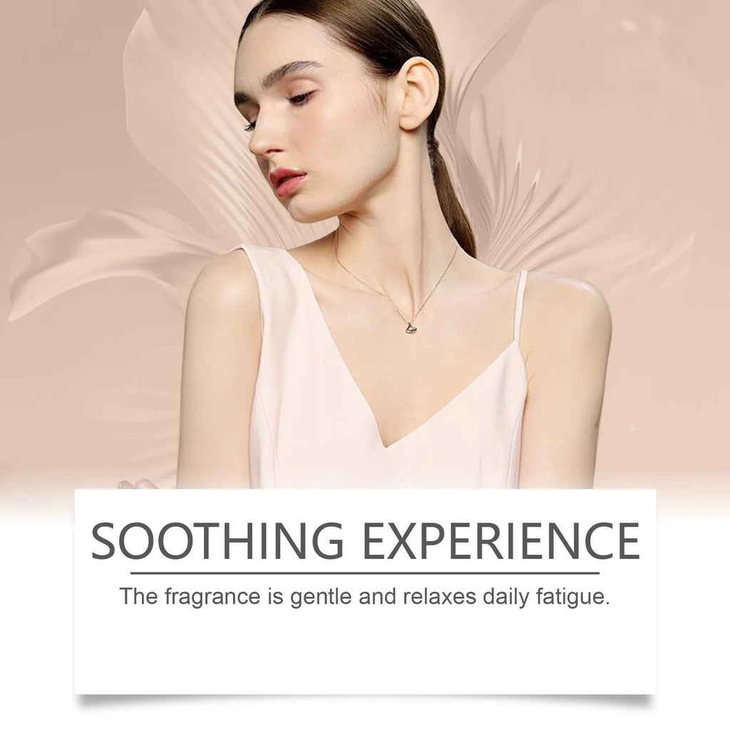 100ml bottle of nourishing and firming body oil with hyaluronic acid and coffee seed oil