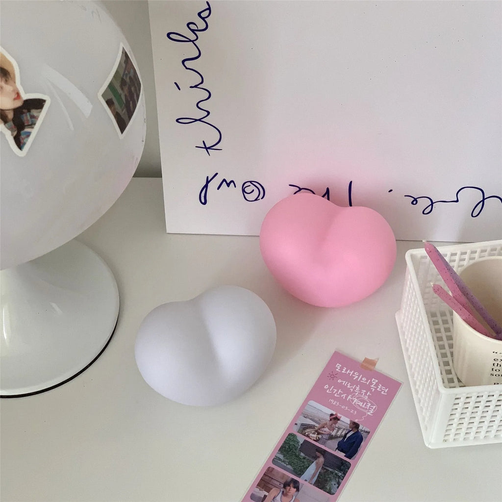 Vinyl atmosphere lamp with warm glow LED lighting in pink or white colour options