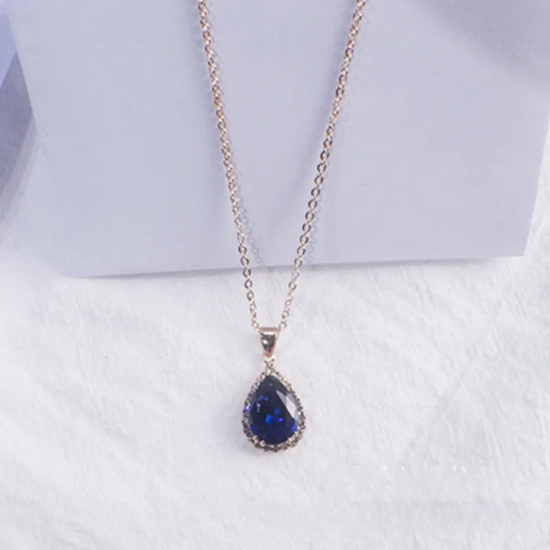 Women's rose gold rhinestone water drop necklace in pink colour with geometric design