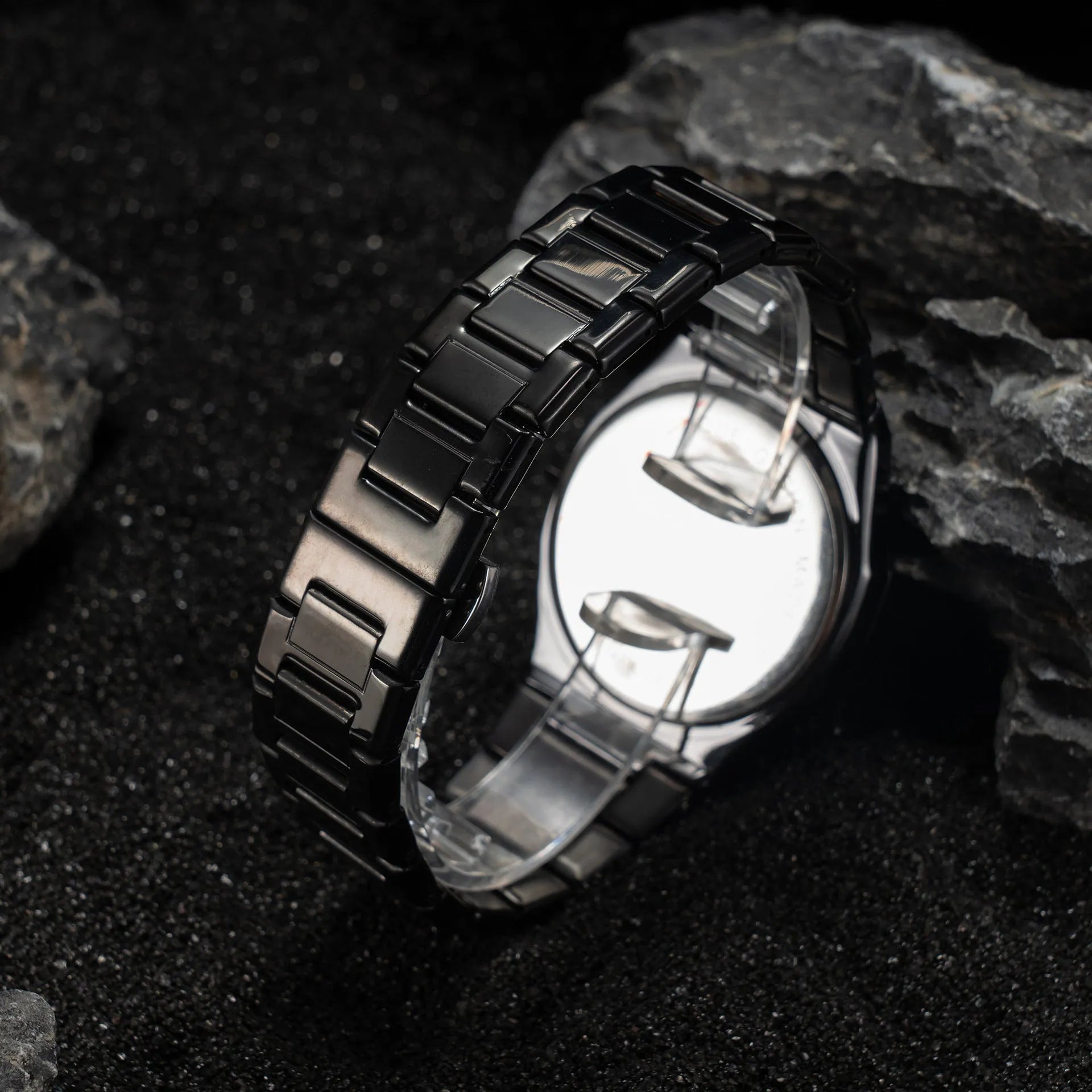 Men's business casual quartz watch with steel belt strap and 10mm thick case in black and silver colour options.
