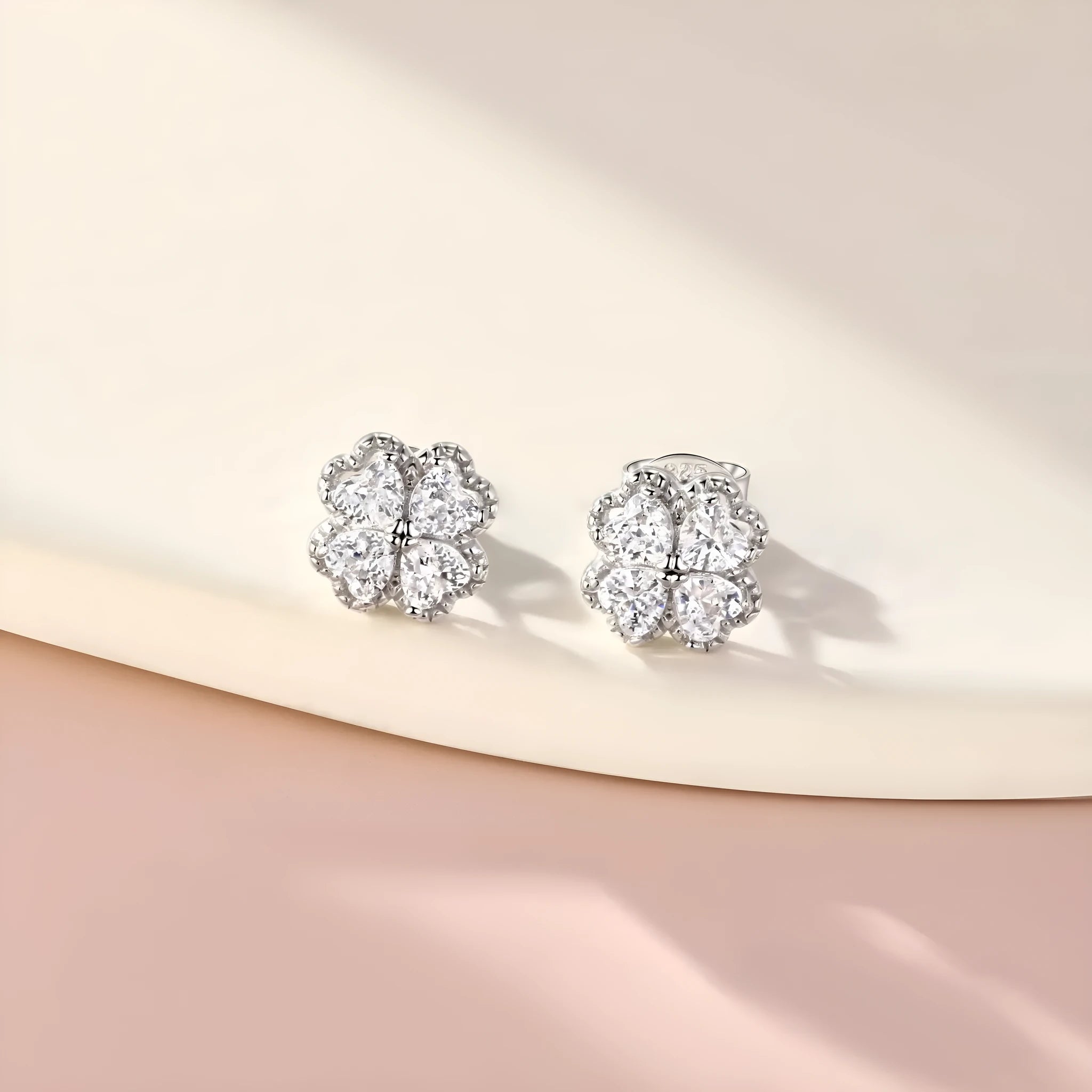 Women's zircon earrings with heart-shaped four-leaf clover design in 925 sterling silver with white gold colour finish