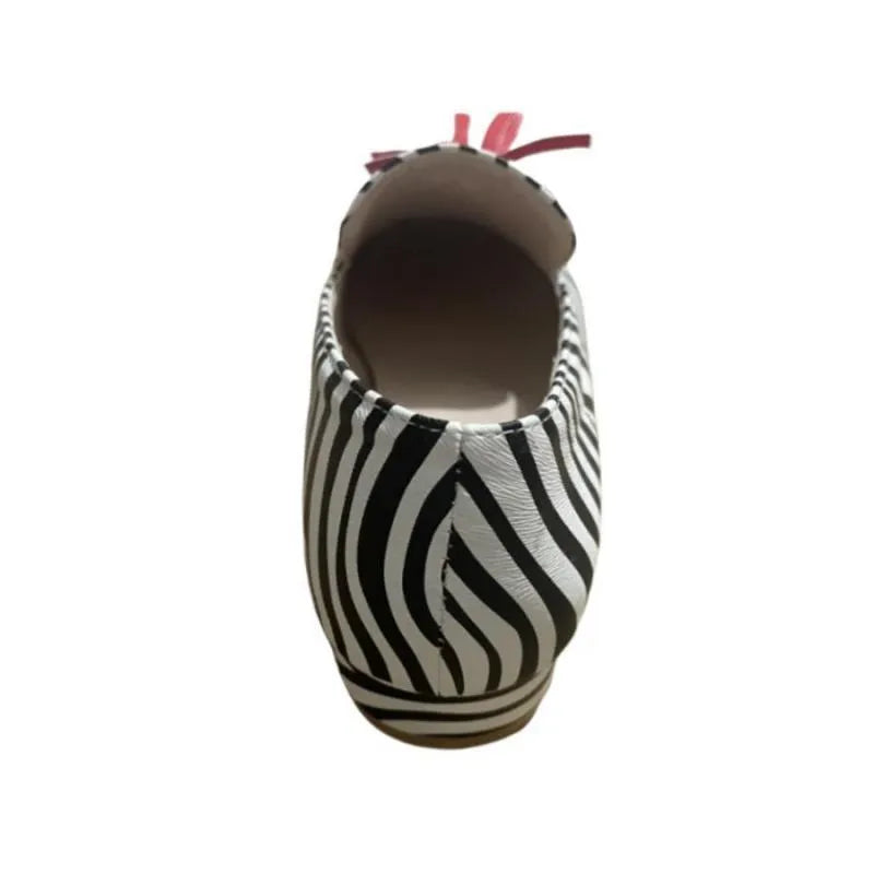 Leopard print flat heel tassel loafers for women with round toe and rubber sole