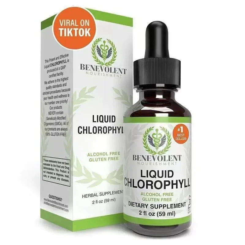 60 ml bottle of natural chlorophyll liquid drops for adult intestinal care.