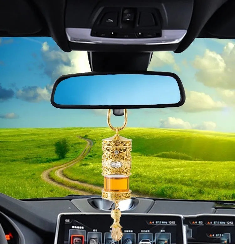 Alloy car suspension hanging pendant with aromatherapy beads, golden magic colour option, on rearview mirror