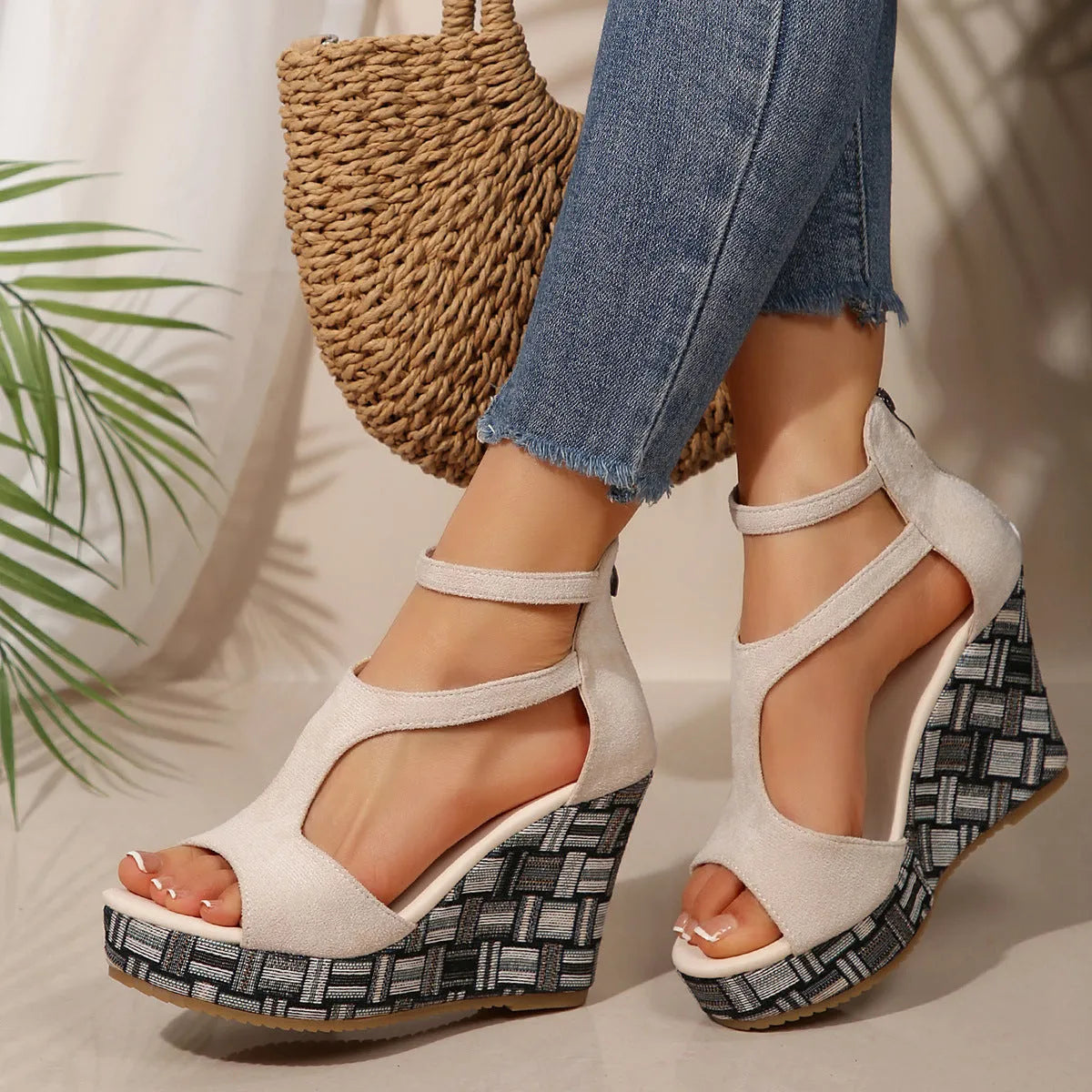Women's thick-soled ankle-strap buckle sandals with cloth upper and hemp/rubber sole