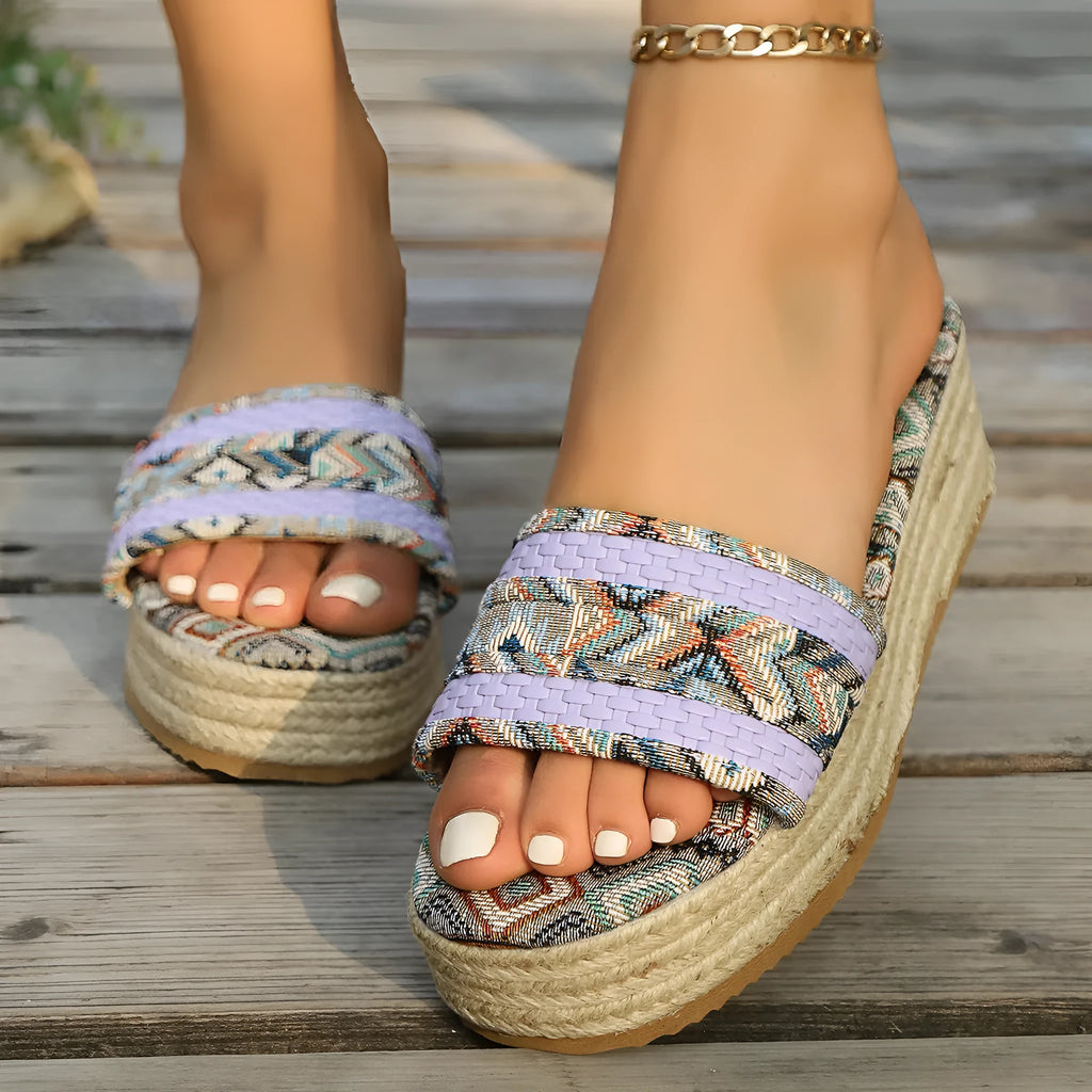 Plus size rope bottom sponge cake slippers in navy blue with round head and cloth cover upper