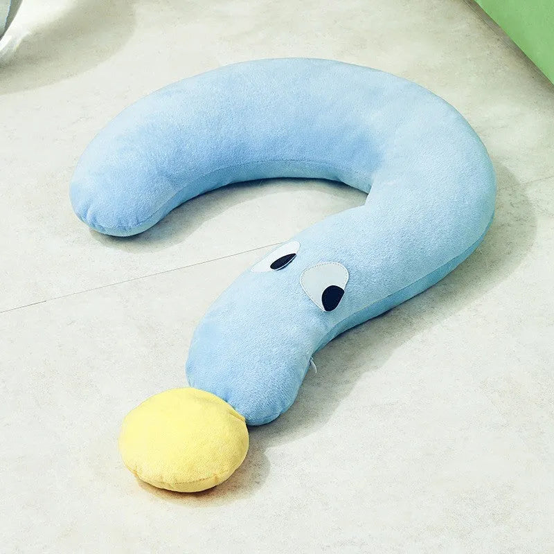 Blue rectangular pet pillow for cats and dogs on a floor, dimensions 62cm by 39cm.