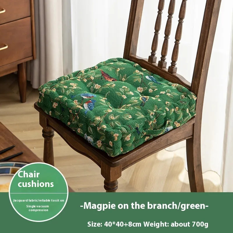 American-style dining chair back cushion in flower pattern with 40cm square dimensions and 8cm thickness